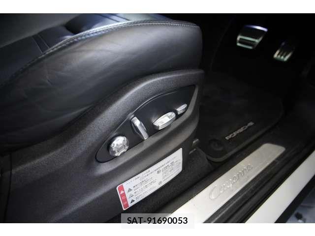 Porsche CAYENNE 2020-06 8231301-8