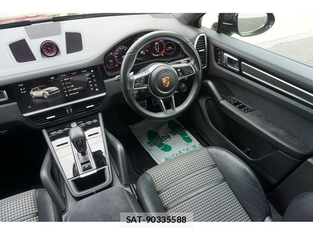 Porsche CAYENNE 2022-11 8414375-24