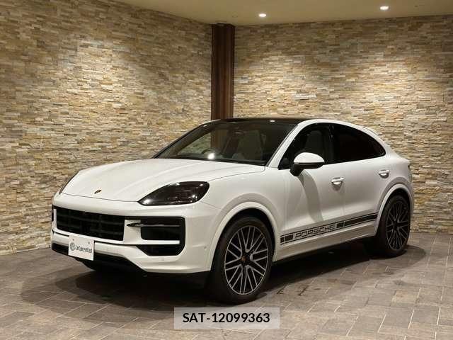 Porsche CAYENNE 2024-06 8526581-0