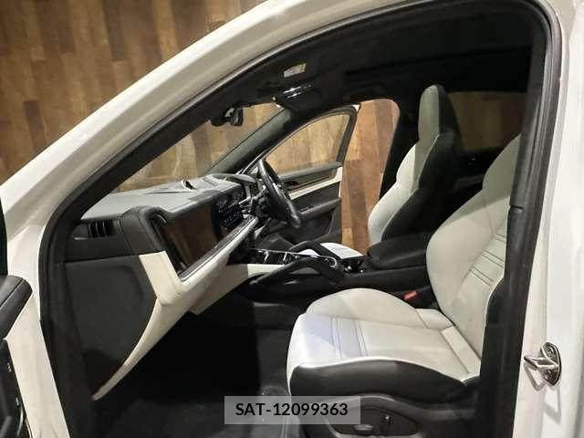 Porsche CAYENNE 2024-06 8526581-27