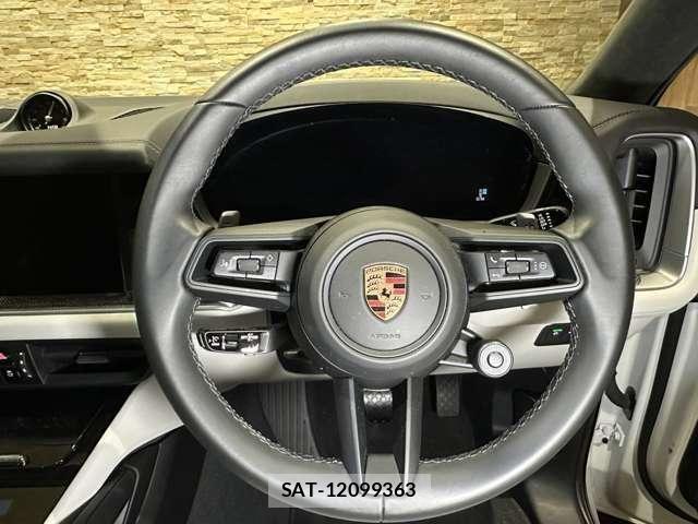 Porsche CAYENNE 2024-06 8526581-29