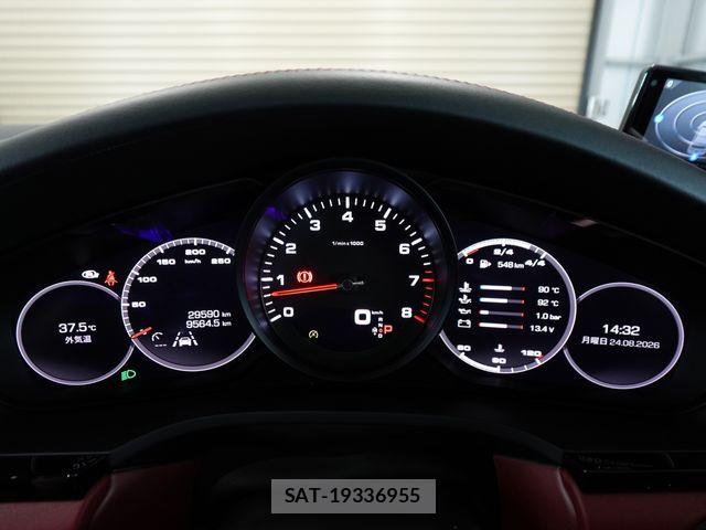 Porsche CAYENNE 2020-05 8686288-22