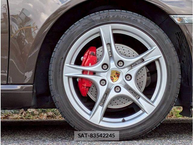 Porsche CAYMAN 2011-01 1332623-16
