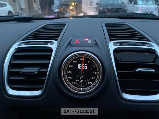 Porsche CAYMAN 2015-02 8414377-13