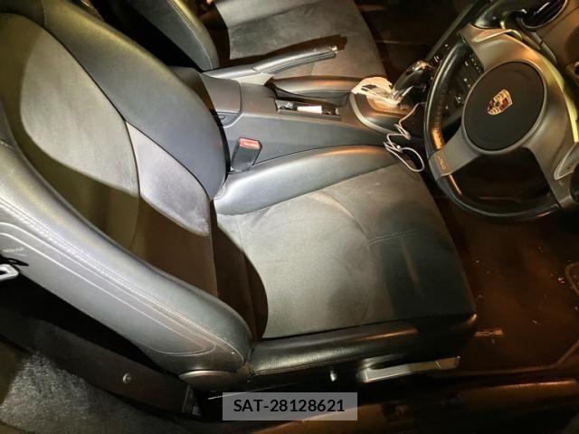Porsche CAYMAN 2010-05 8666733-7