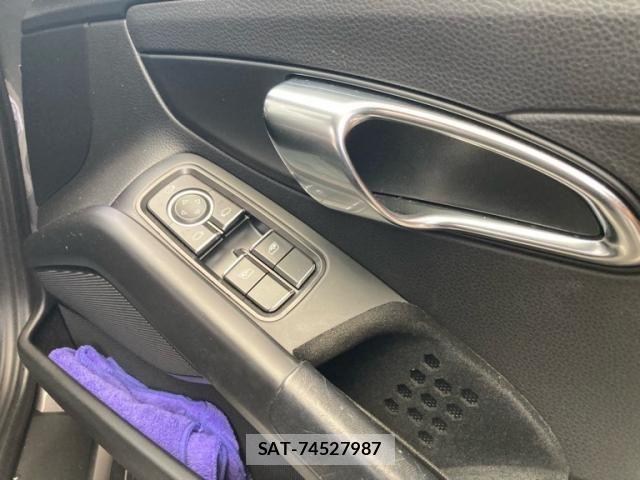 Porsche CAYMAN 2015-10 8781619-14