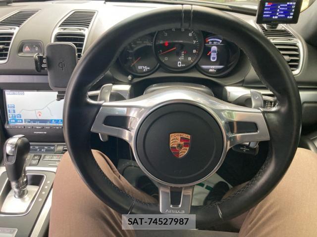 Porsche CAYMAN 2015-10 8781619-18