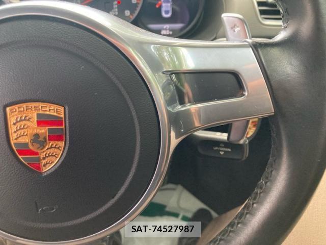 Porsche CAYMAN 2015-10 8781619-19