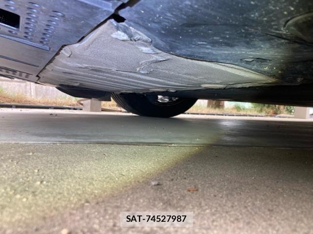 Porsche CAYMAN 2015-10 8781619-28