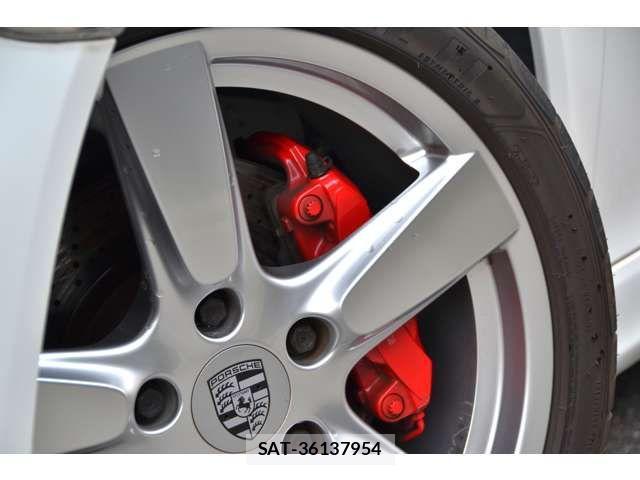 Porsche CAYMAN 2014-03 1429888-8
