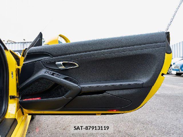 Porsche CAYMAN 2013-06 7329354-21