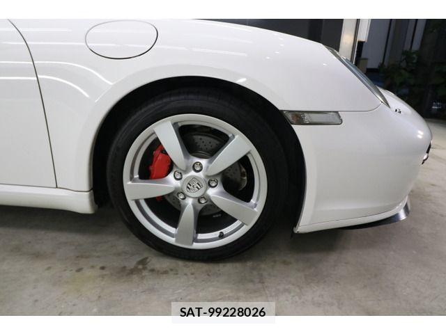 Porsche CAYMAN 2007-11 8414378-9