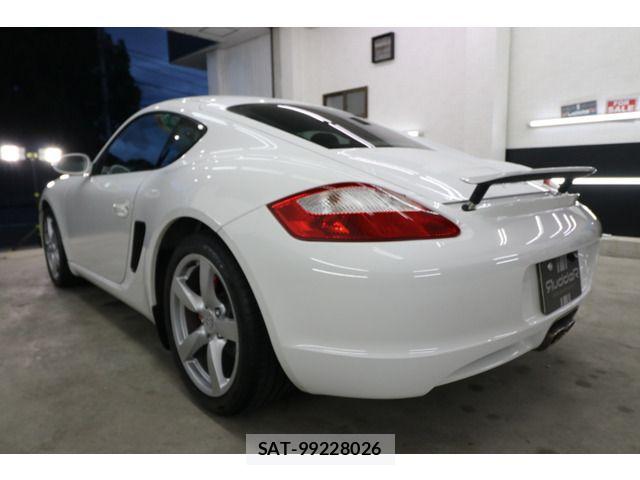 Porsche CAYMAN 2007-11 8414378-7