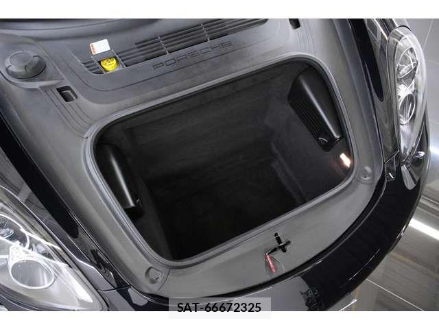 Porsche CAYMAN 2014-12 8563175-9
