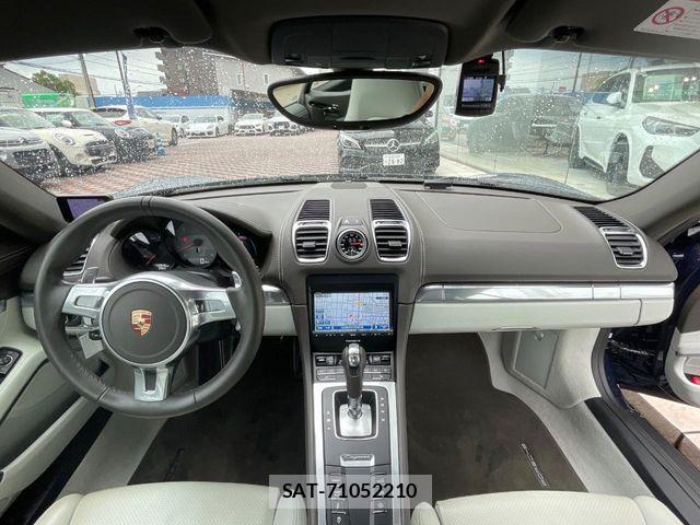 Porsche CAYMAN 2015-04 8781620-1