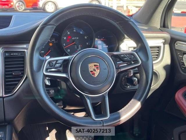 Porsche MACAN 2017-12 510407-10