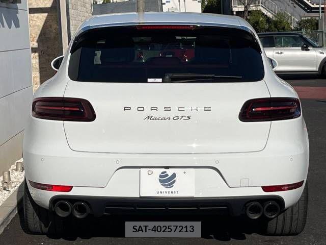 Porsche MACAN 2017-12 510407-16