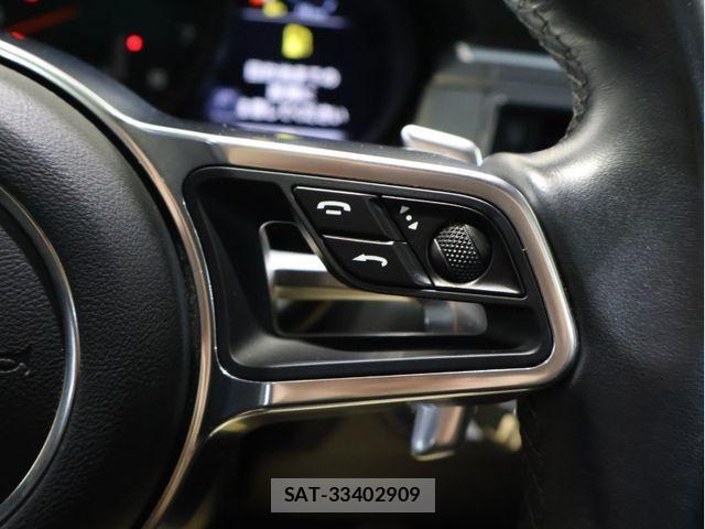 Porsche MACAN 2017-11 663826-18