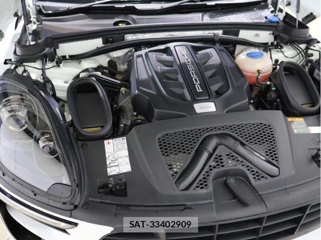 Porsche MACAN 2017-11 663826-21