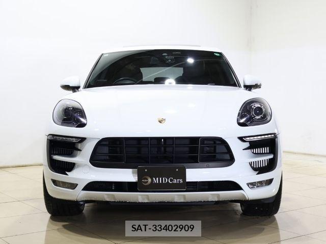 Porsche MACAN 2017-11 663826-22