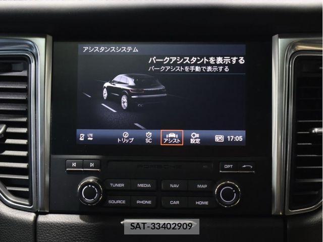 Porsche MACAN 2017-11 663826-7