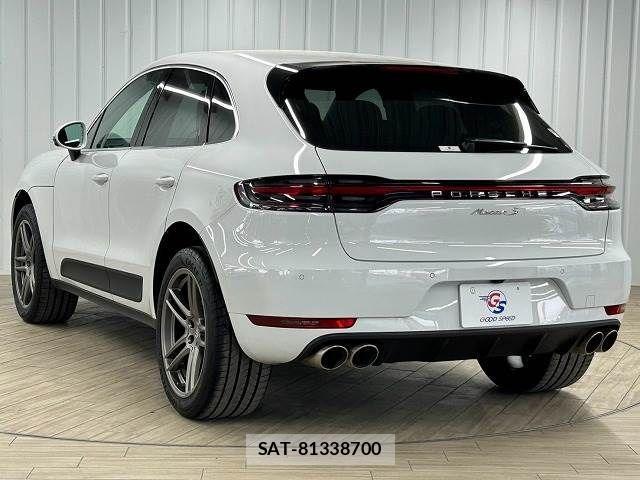 Porsche MACAN 2019-04 852997-15