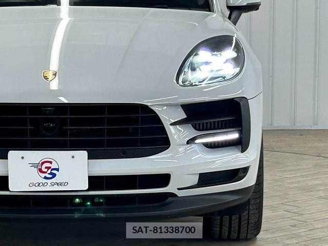 Porsche MACAN 2019-04 852997-18