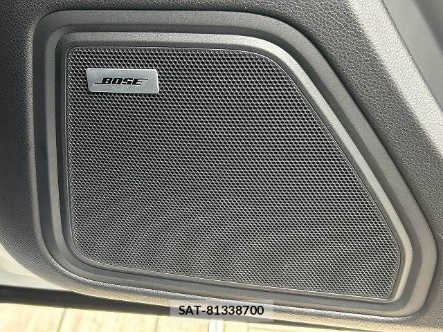 Porsche MACAN 2019-04 852997-7