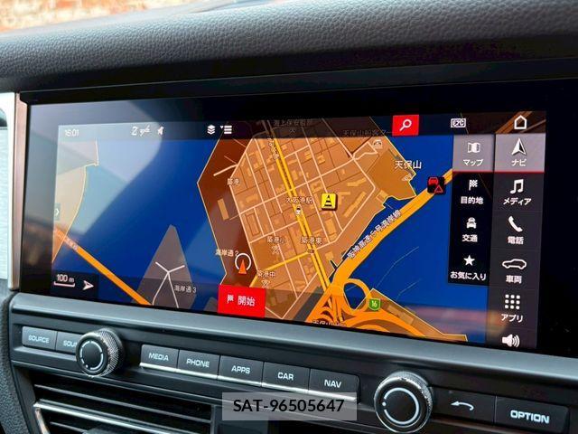 Porsche MACAN 2020-01 910744-19