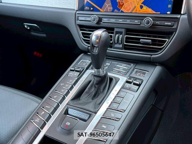Porsche MACAN 2020-01 910744-21