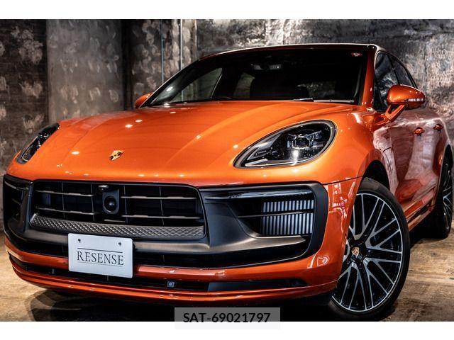 Porsche MACAN 2024-06 1210381-0