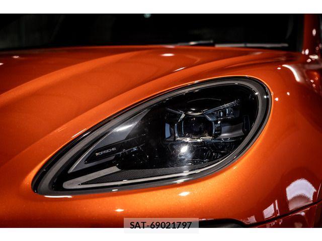 Porsche MACAN 2024-06 1210381-14