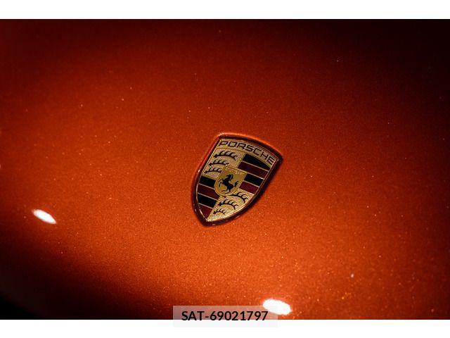 Porsche MACAN 2024-06 1210381-19