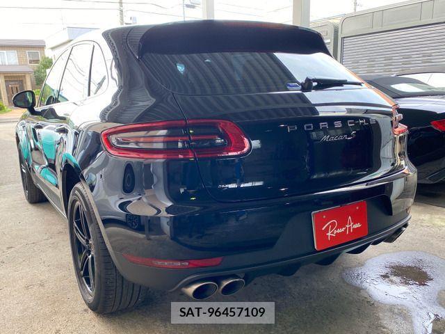 Porsche MACAN 2014-12 1258717-10
