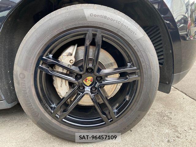 Porsche MACAN 2014-12 1258717-17