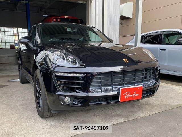 Porsche MACAN 2014-12 1258717-3