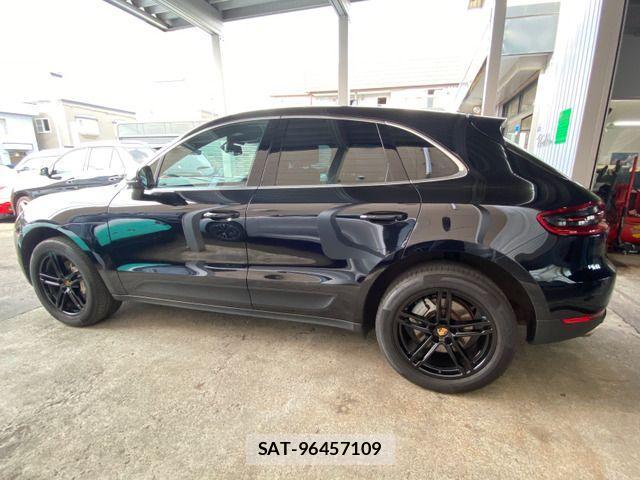 Porsche MACAN 2014-12 1258717-8