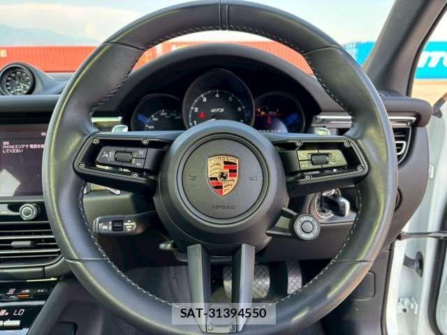 Porsche MACAN 2024-03 1288991-13