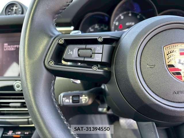 Porsche MACAN 2024-03 1288991-15