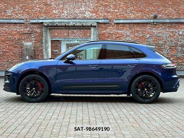 Porsche MACAN 2023-09 1314700-15