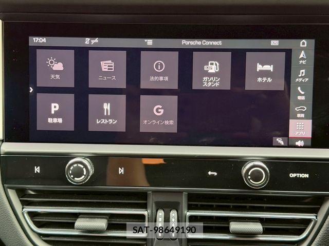 Porsche MACAN 2023-09 1314700-26