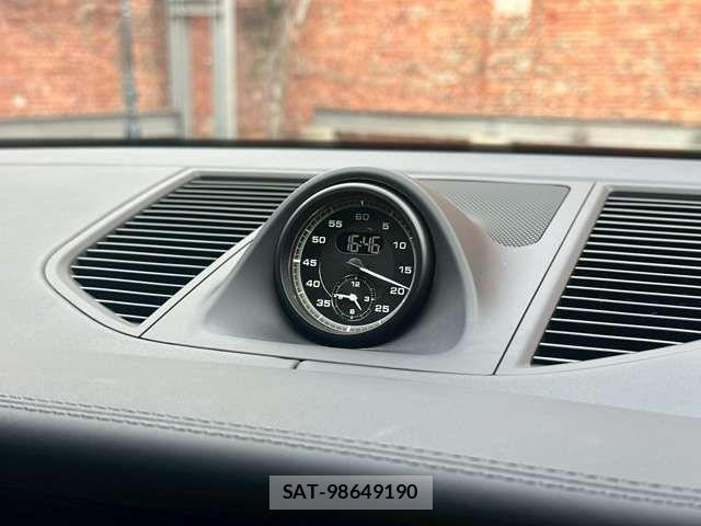 Porsche MACAN 2023-09 1314700-6