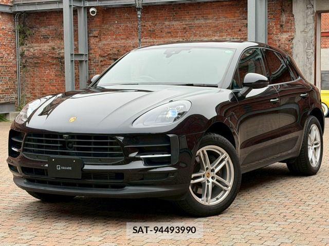 Porsche MACAN 2020-09 1320029-0