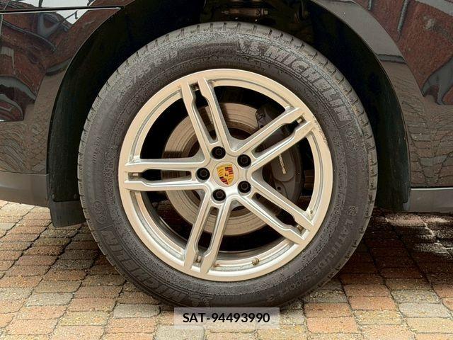 Porsche MACAN 2020-09 1320029-10