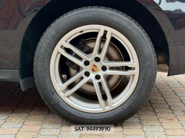 Porsche MACAN 2020-09 1320029-12