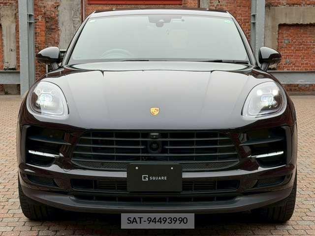 Porsche MACAN 2020-09 1320029-3