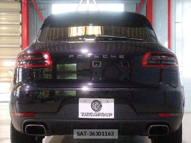 Porsche MACAN 2018-03 1332627-5