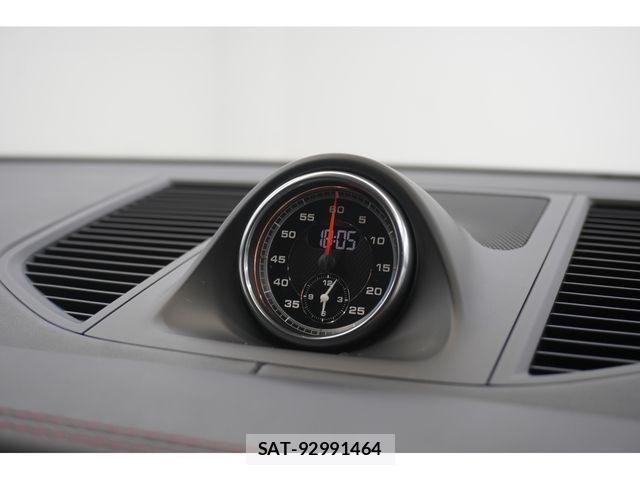Porsche MACAN 2020-02 1381542-9