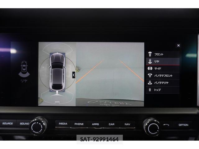 Porsche MACAN 2020-02 1381542-11