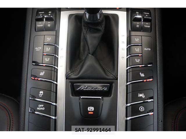 Porsche MACAN 2020-02 1381542-13
